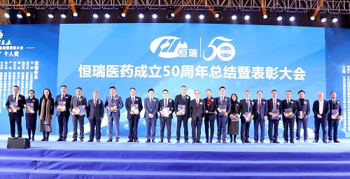 頒獎(jiǎng)3 - 副本.JPG